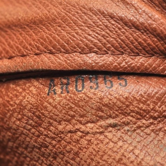 Louis Vuitton Orsay Clutch Monogram Brown - Picture 10 of 12